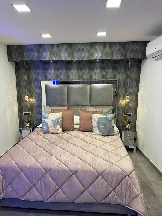 C3 Luxury Frühstückspension Neapel